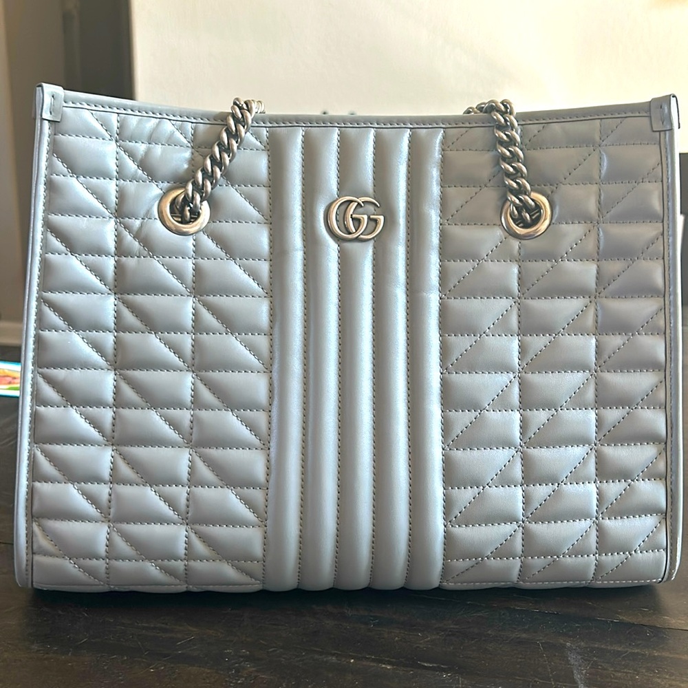 GG Marmont Aria Shopping Bag.